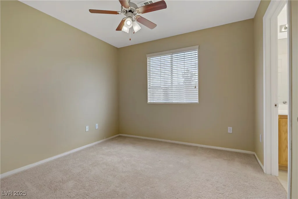 4972 Groveland, Las Vegas, NV 89139