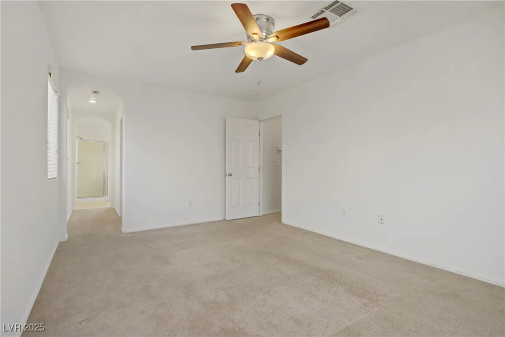 4972 Groveland, Las Vegas, NV 89139