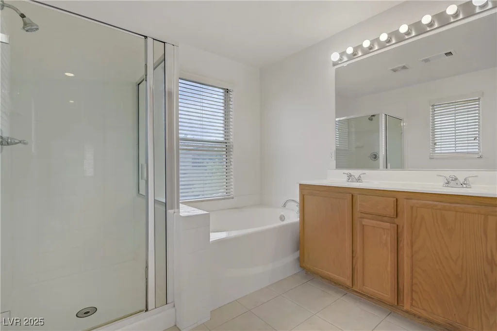 4972 Groveland, Las Vegas, NV 89139