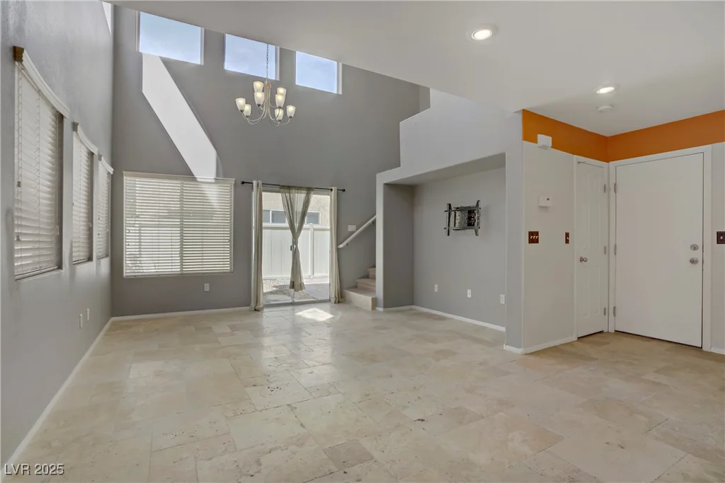 4972 Groveland, Las Vegas, NV 89139