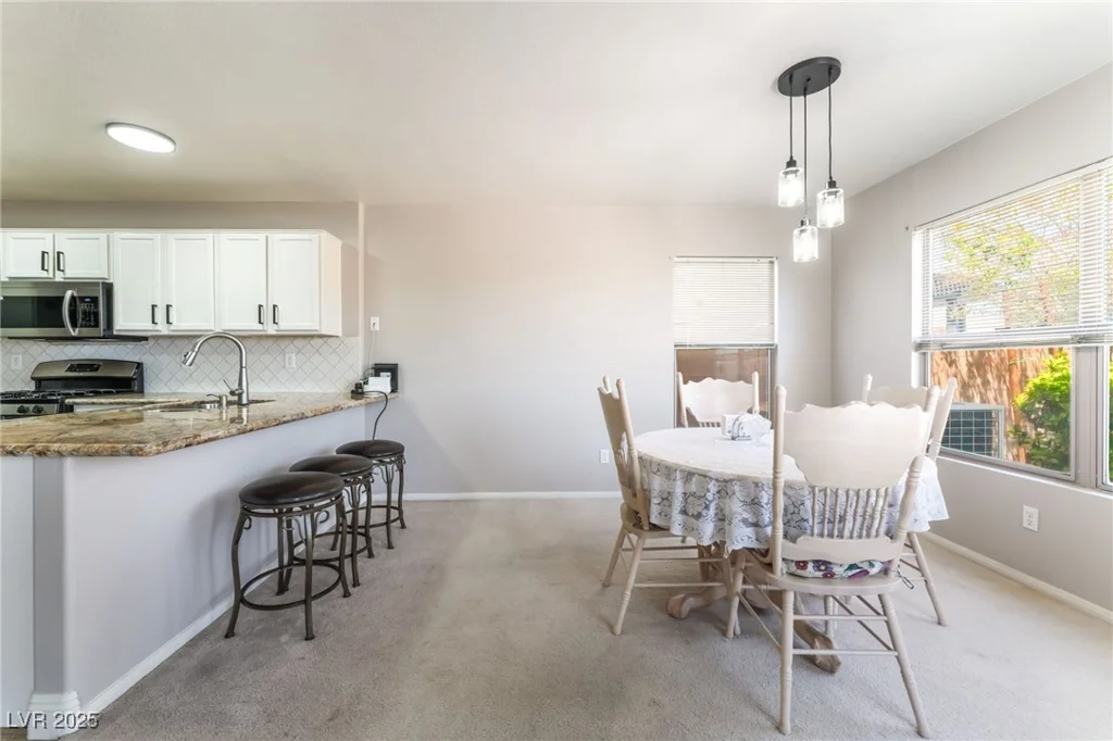 4708 Grand Rock, North Las Vegas, NV 89081