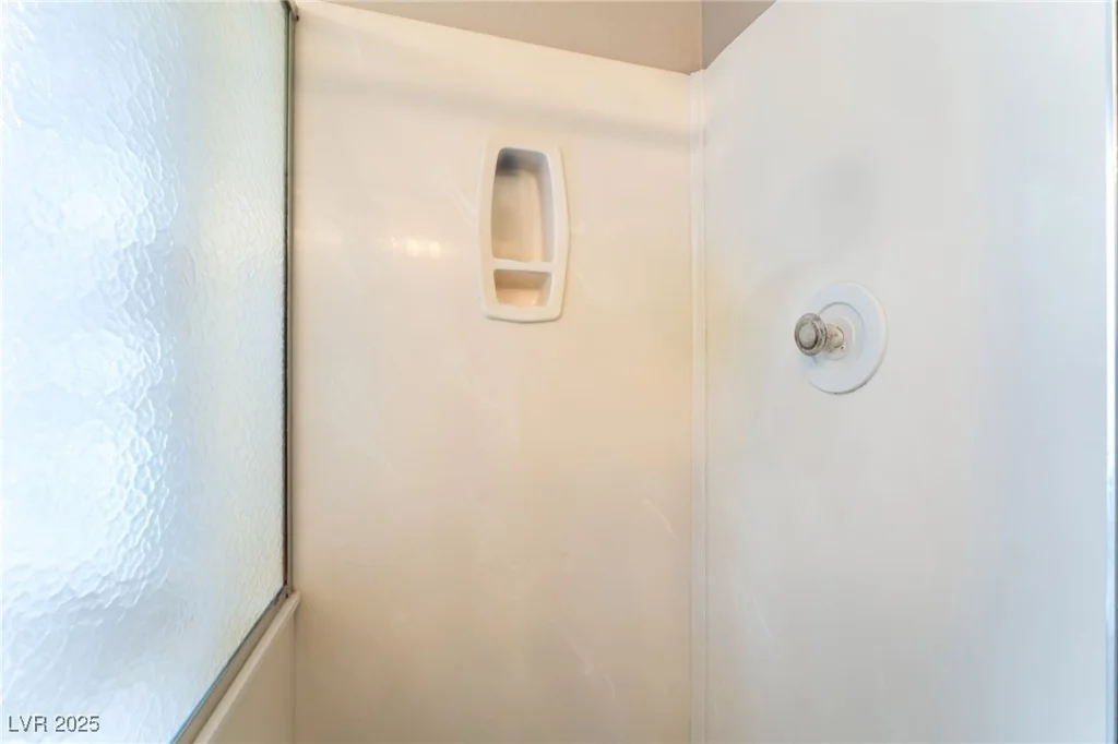 4708 Grand Rock, North Las Vegas, NV 89081