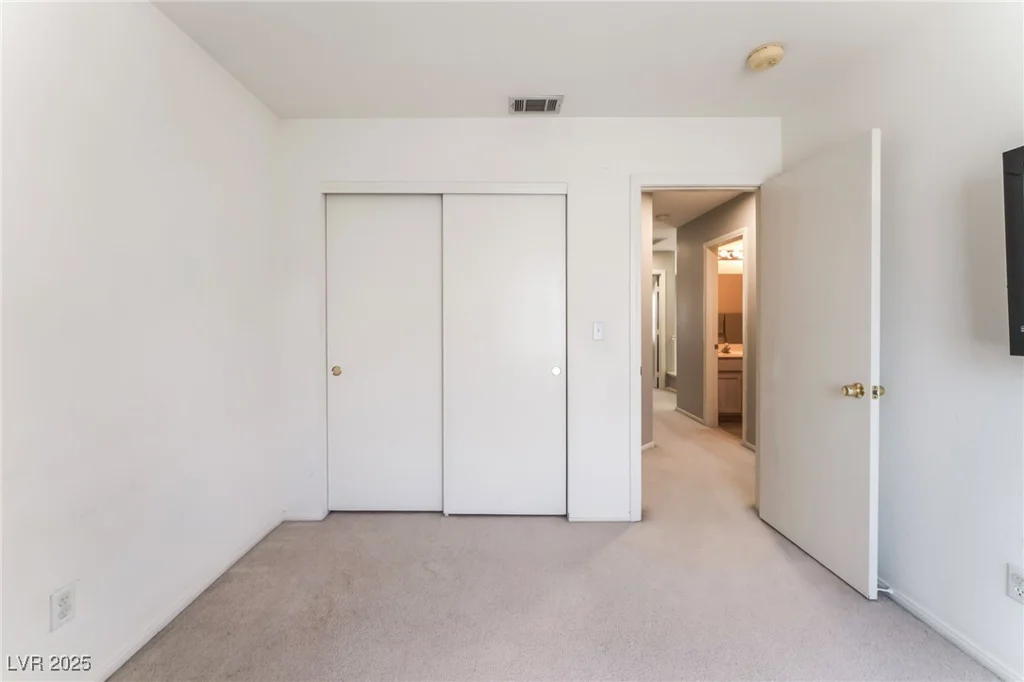 4708 Grand Rock, North Las Vegas, NV 89081