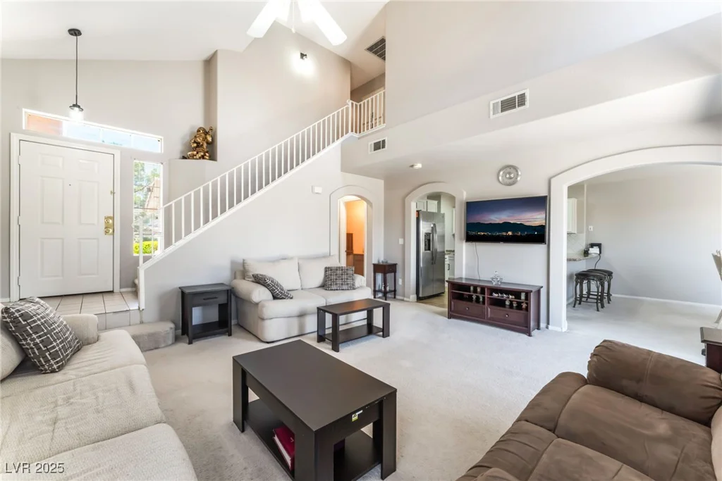 4708 Grand Rock, North Las Vegas, NV 89081