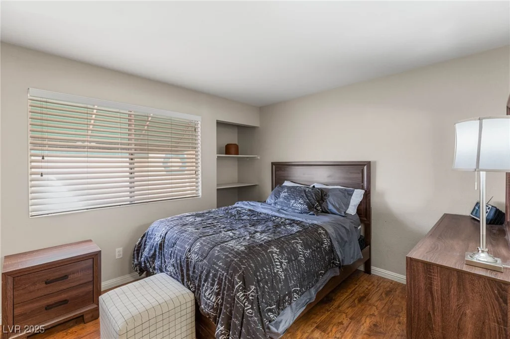 6750 Del Rey, Las Vegas, NV 89146