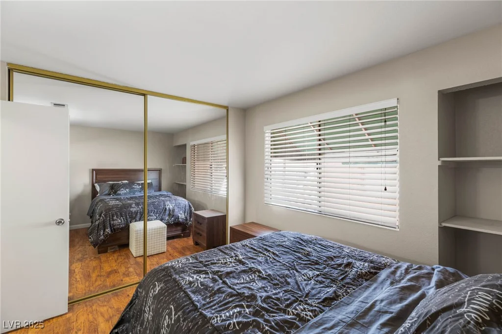 6750 Del Rey, Las Vegas, NV 89146