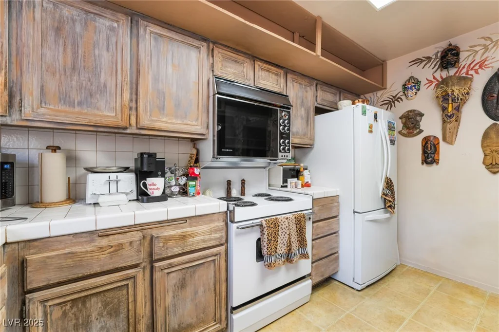3328 Sagebrook, Las Vegas, NV 89121
