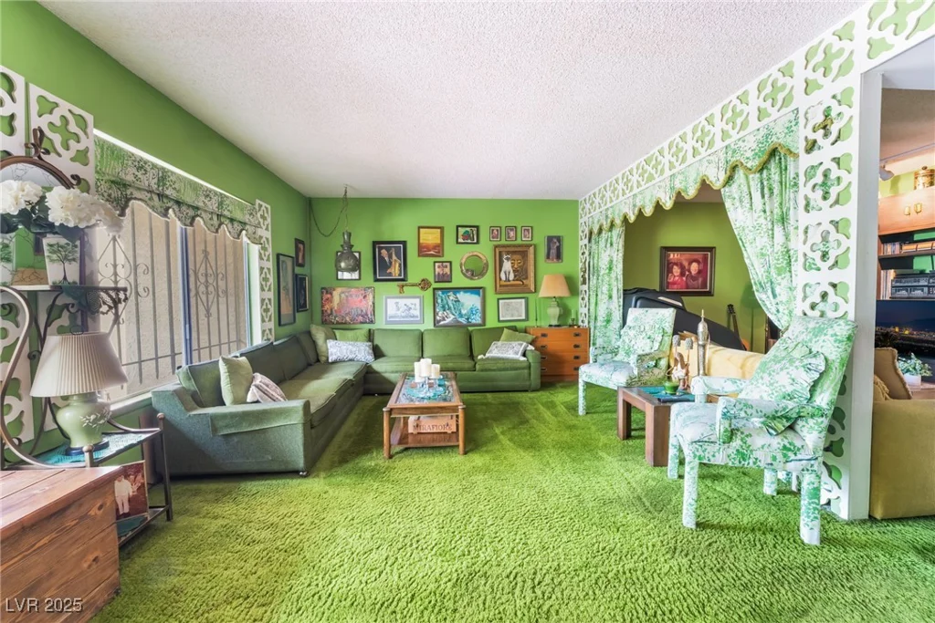 3328 Sagebrook, Las Vegas, NV 89121