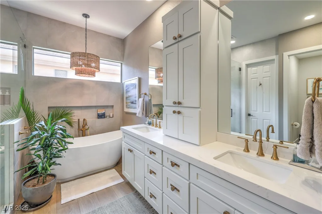11 Braelinn, Henderson, NV 89052