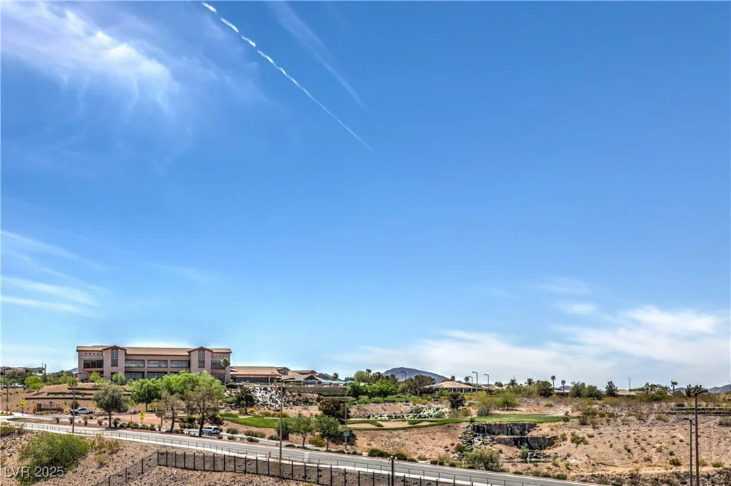 11 Braelinn, Henderson, NV 89052