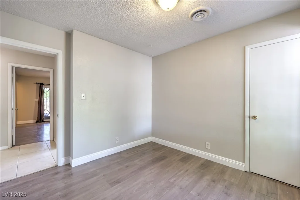 325 Ronald, Las Vegas, NV 89110