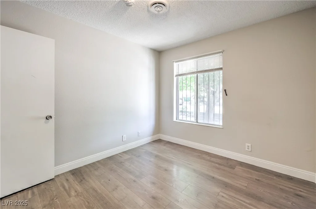 325 Ronald, Las Vegas, NV 89110