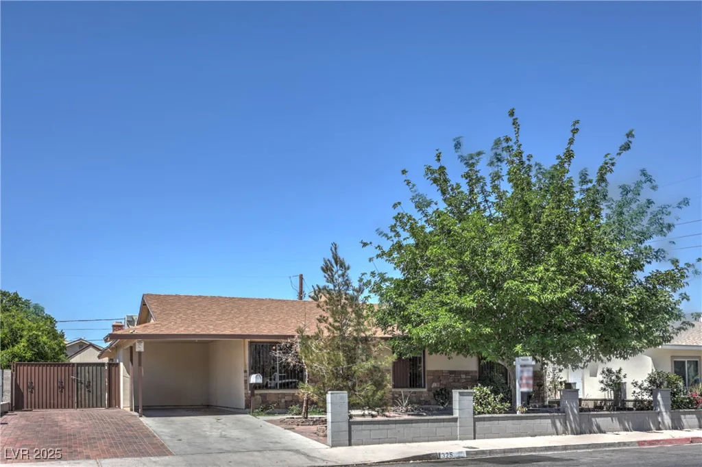 325 Ronald, Las Vegas, NV 89110