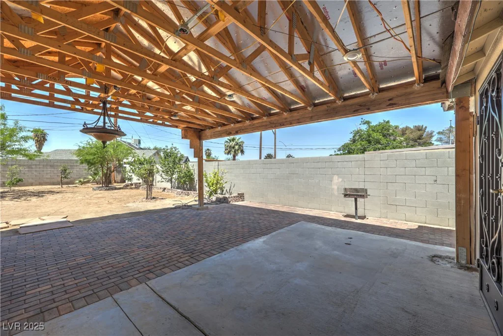 325 Ronald, Las Vegas, NV 89110