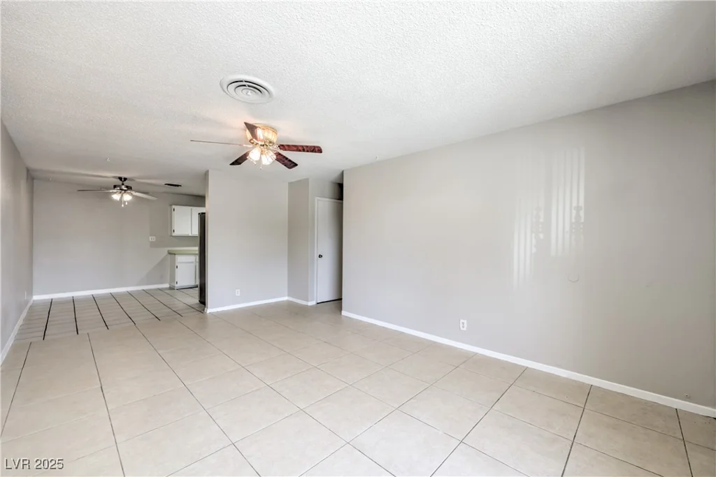 325 Ronald, Las Vegas, NV 89110
