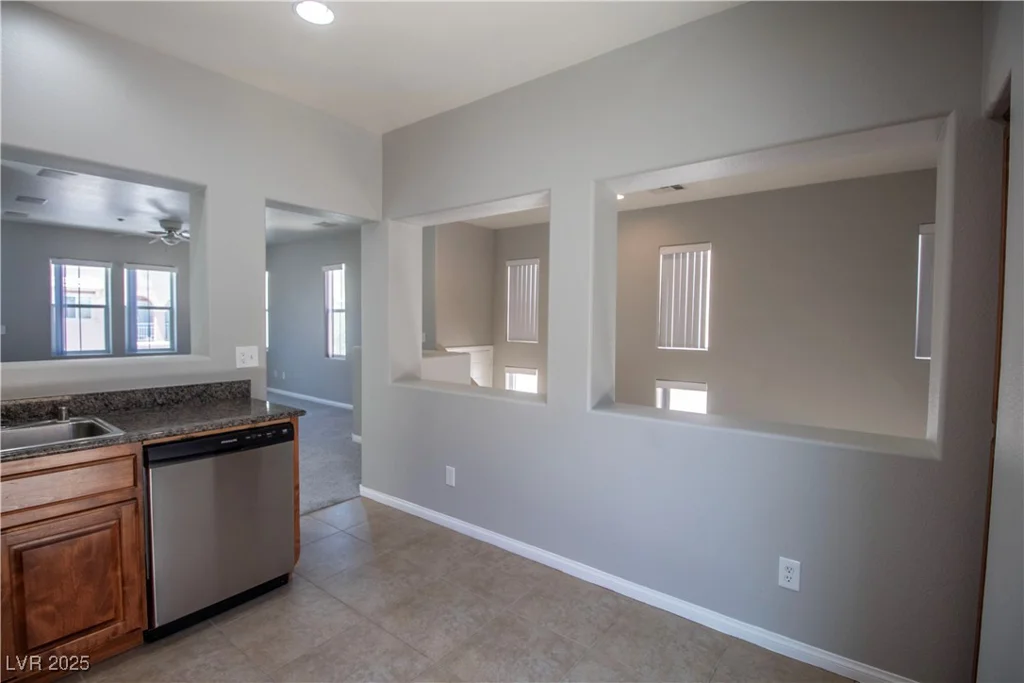 6652 Weeping Pine, Las Vegas, NV 89149