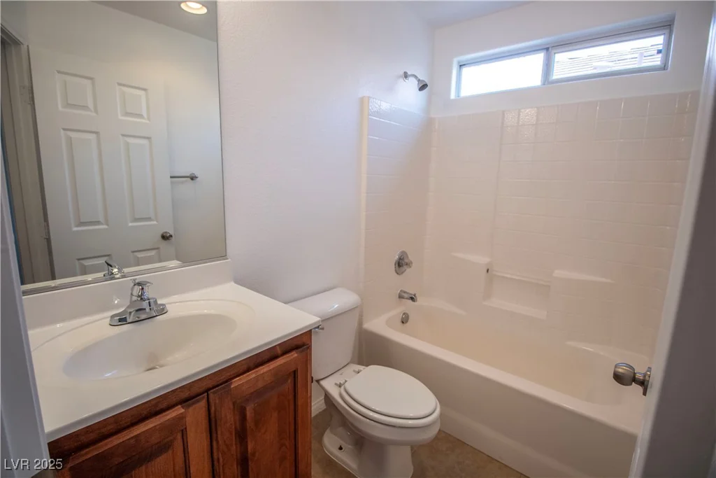 6652 Weeping Pine, Las Vegas, NV 89149