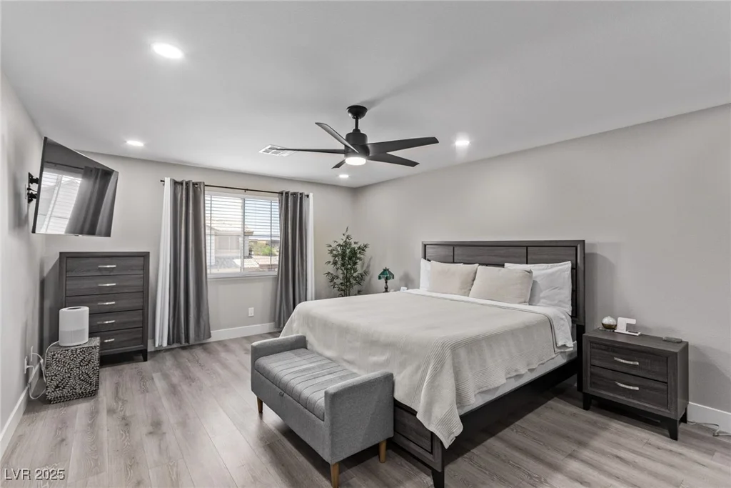 730 Peregrine Falcon, Henderson, NV 89015