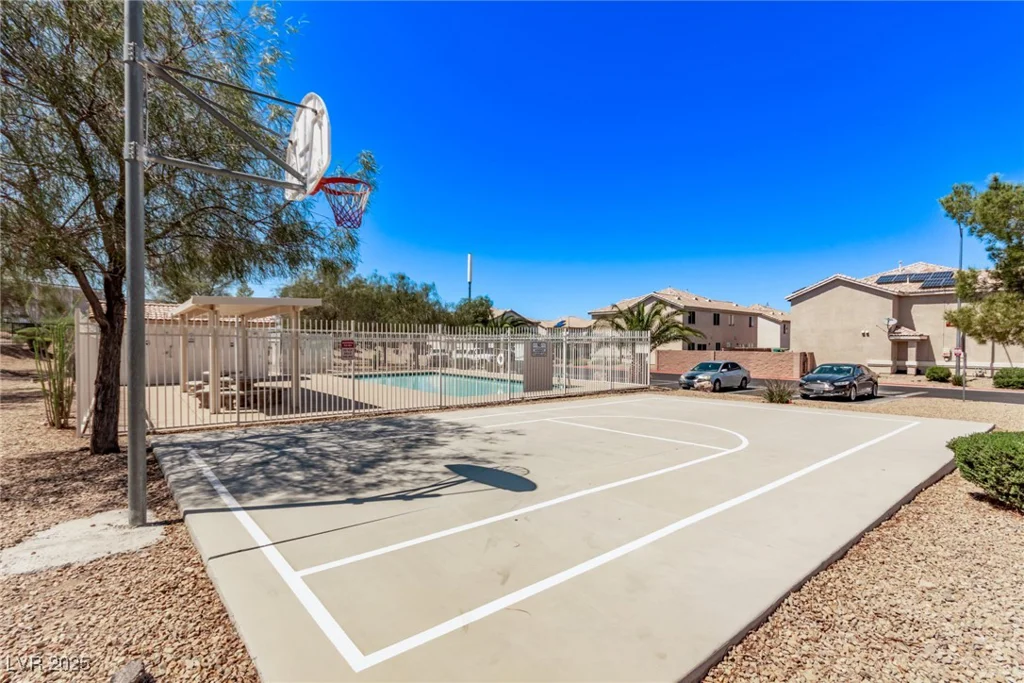 730 Peregrine Falcon, Henderson, NV 89015