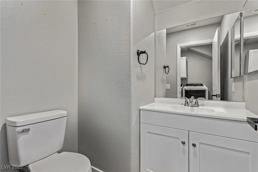 730 Peregrine Falcon, Henderson, NV 89015