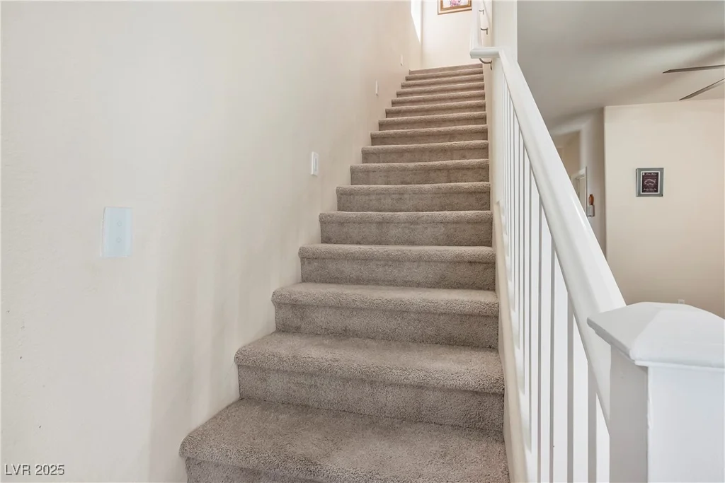 6885 Silver Eagle, Las Vegas, NV 89122