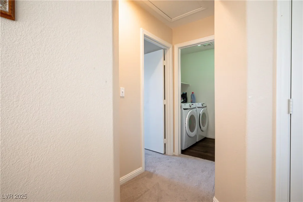 6885 Silver Eagle, Las Vegas, NV 89122