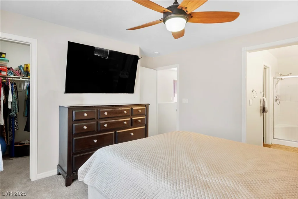 6885 Silver Eagle, Las Vegas, NV 89122