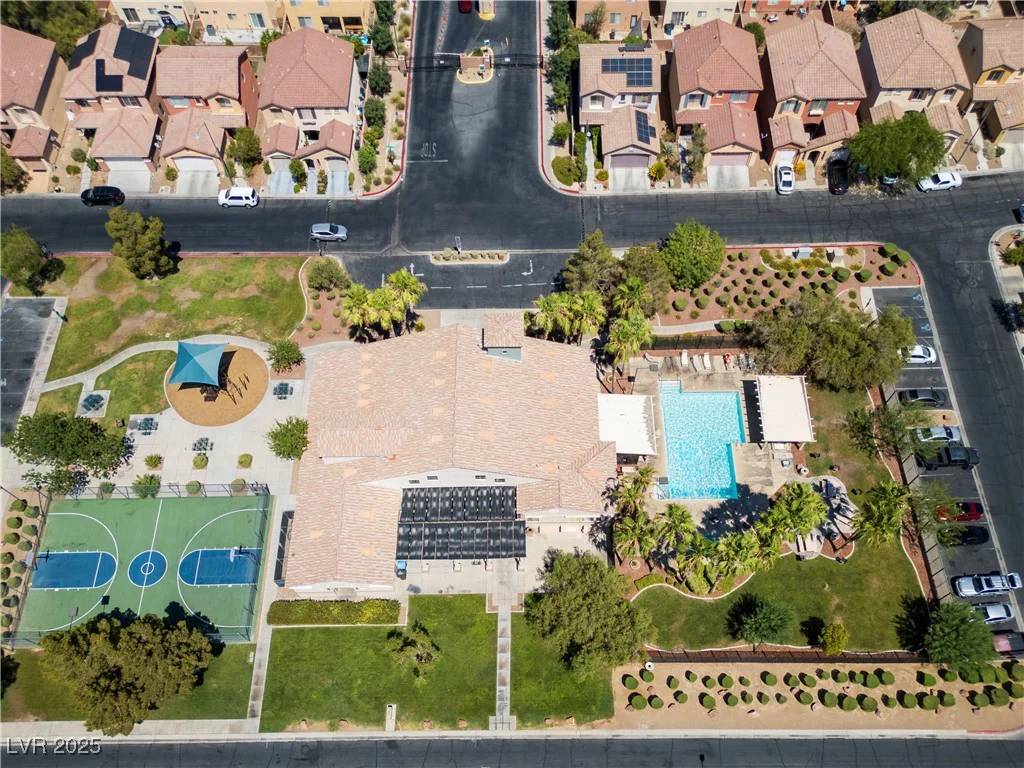 6885 Silver Eagle, Las Vegas, NV 89122