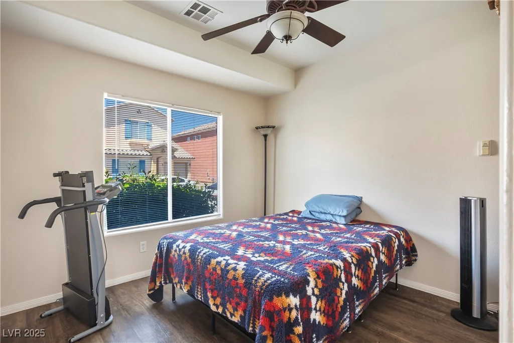 6885 Silver Eagle, Las Vegas, NV 89122
