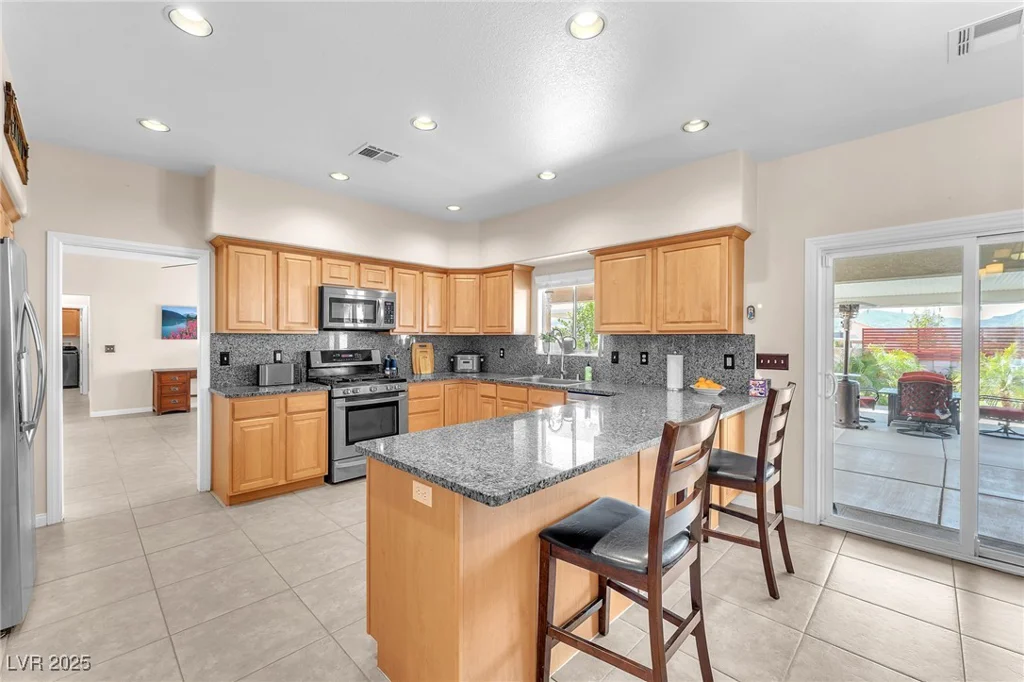 2251 Thoroughbred, Henderson, NV 89002