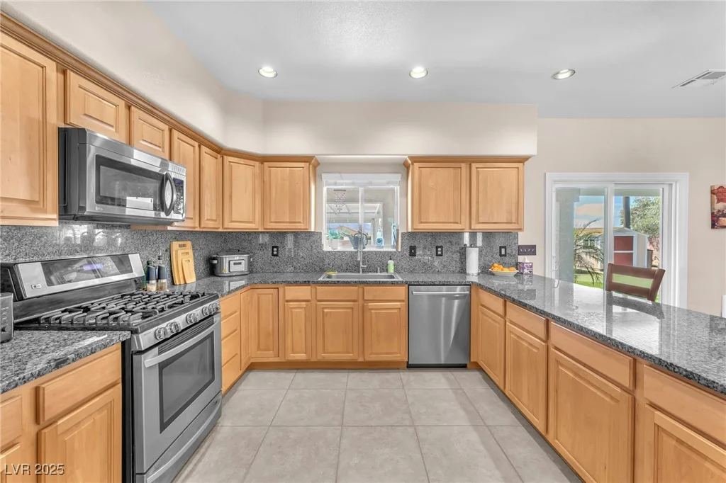 2251 Thoroughbred, Henderson, NV 89002