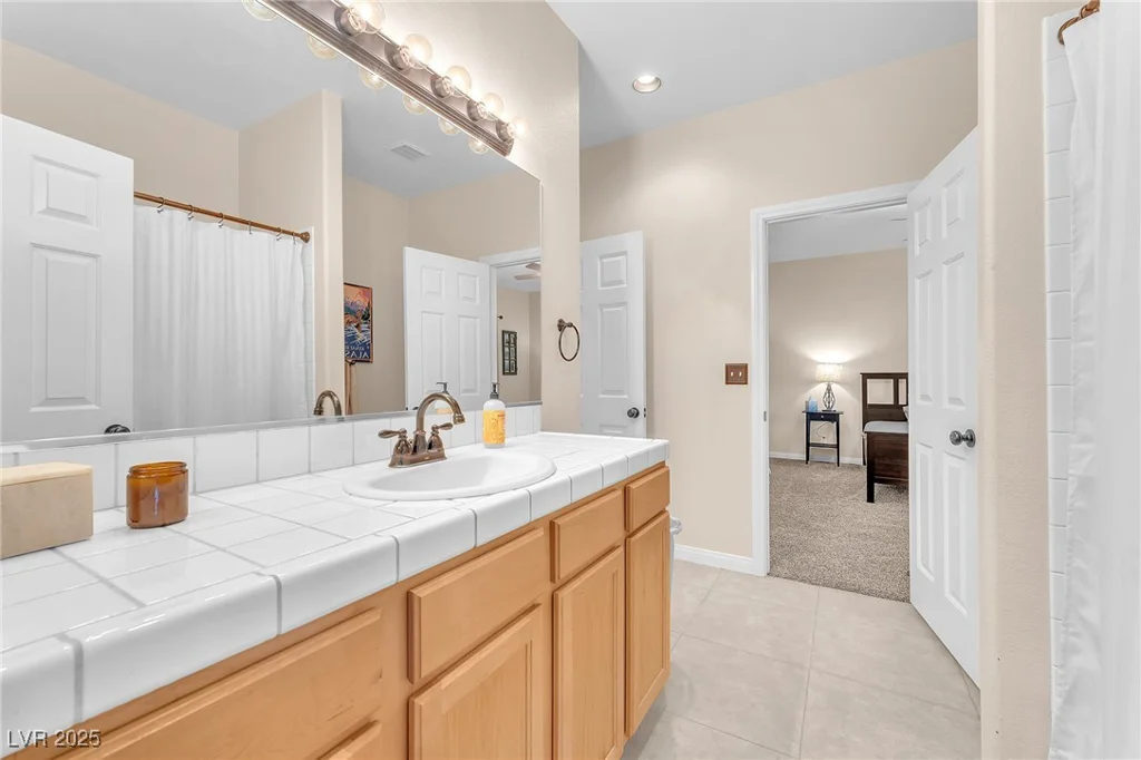 2251 Thoroughbred, Henderson, NV 89002