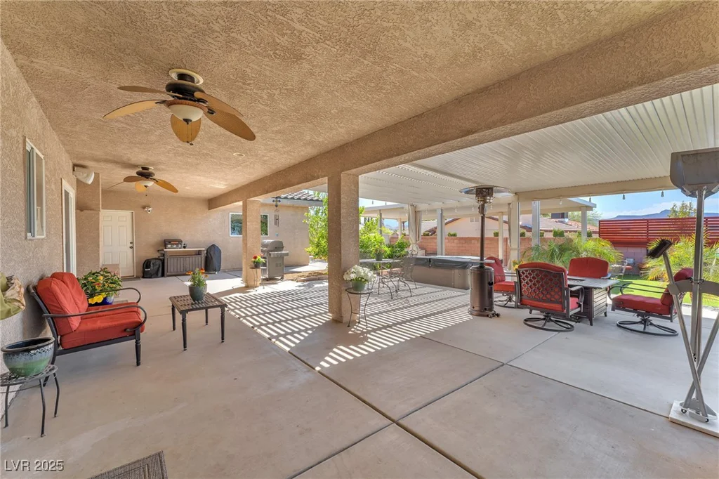 2251 Thoroughbred, Henderson, NV 89002