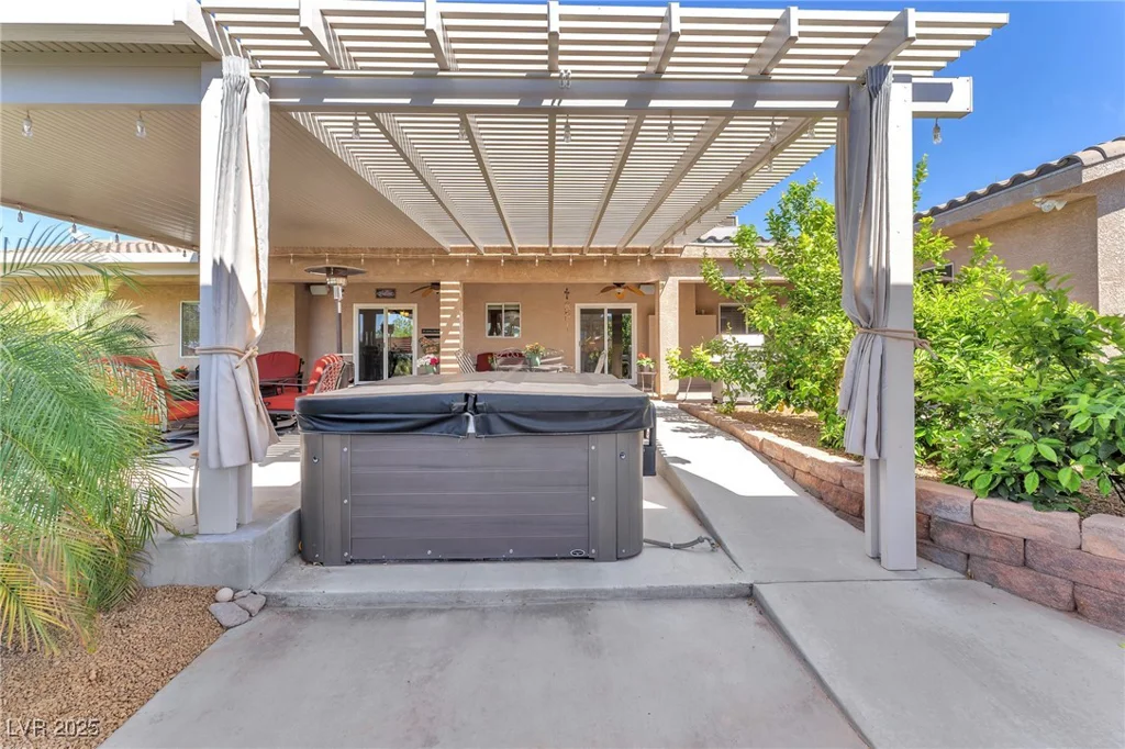 2251 Thoroughbred, Henderson, NV 89002