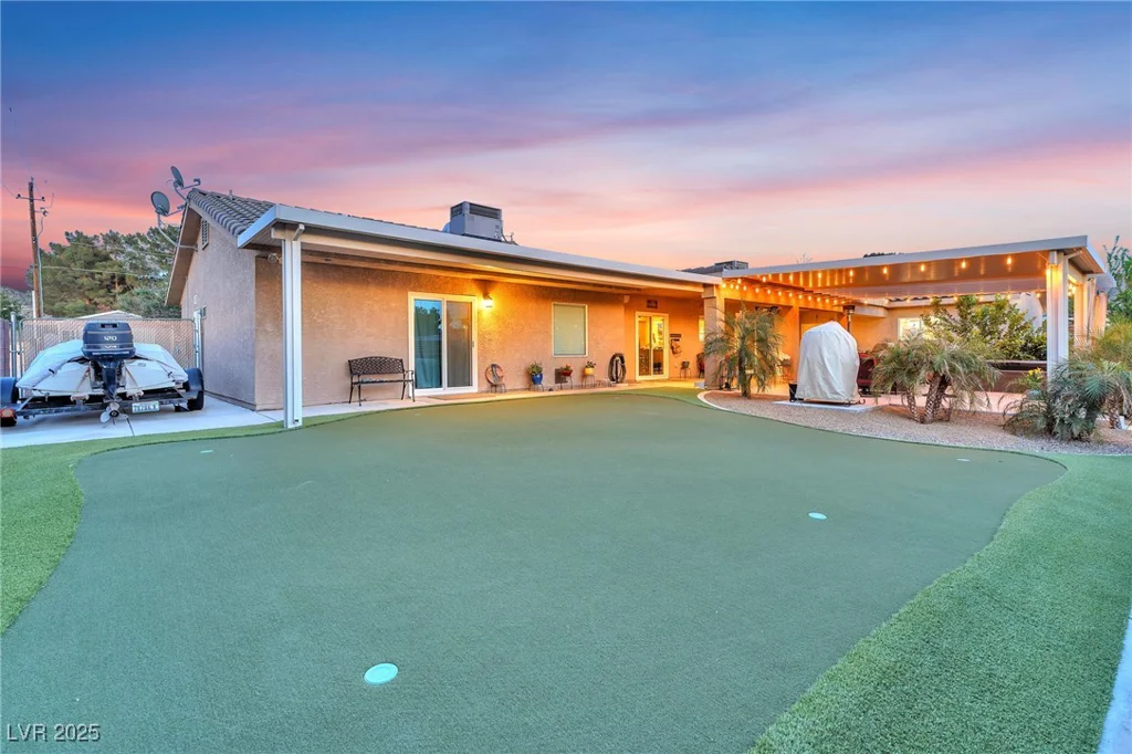2251 Thoroughbred, Henderson, NV 89002