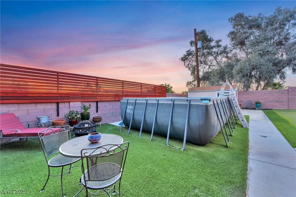 2251 Thoroughbred, Henderson, NV 89002