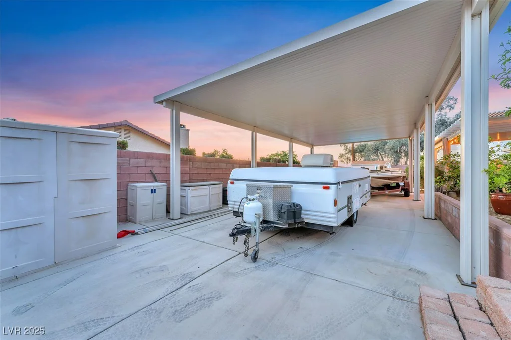 2251 Thoroughbred, Henderson, NV 89002