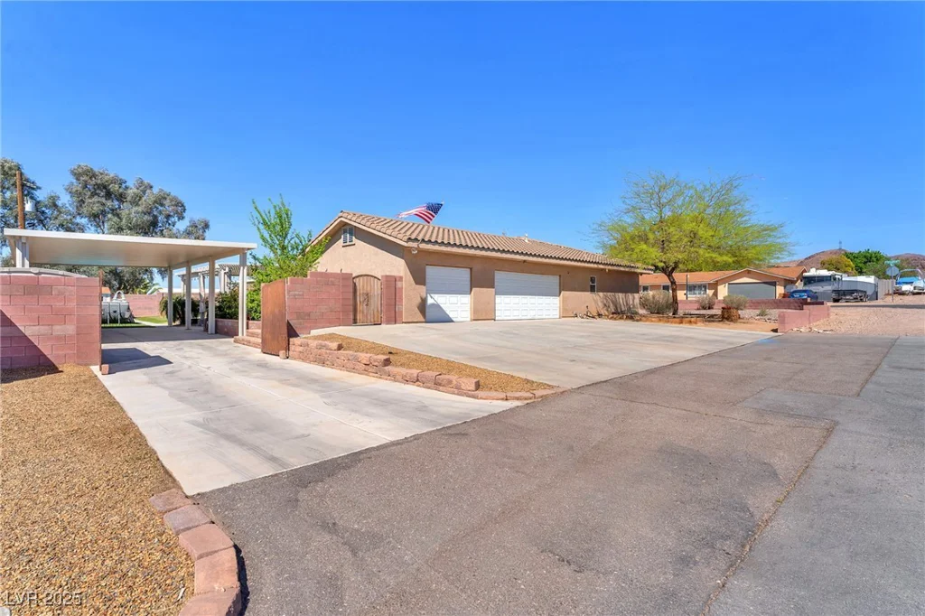 2251 Thoroughbred, Henderson, NV 89002