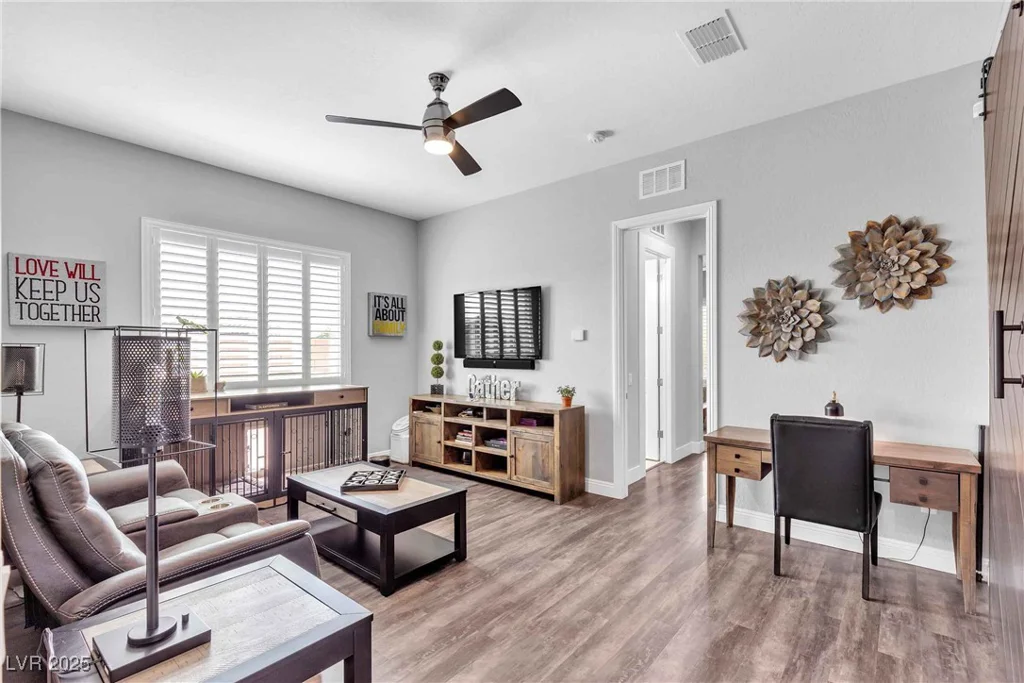 8303 Agave Bloom, Las Vegas, NV 89131