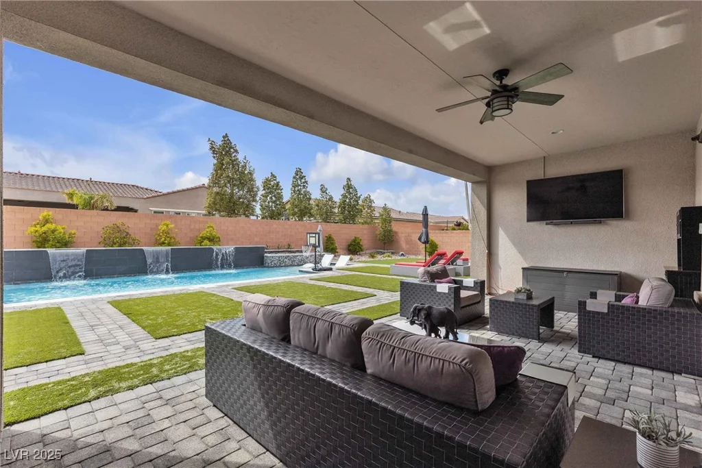 8303 Agave Bloom, Las Vegas, NV 89131