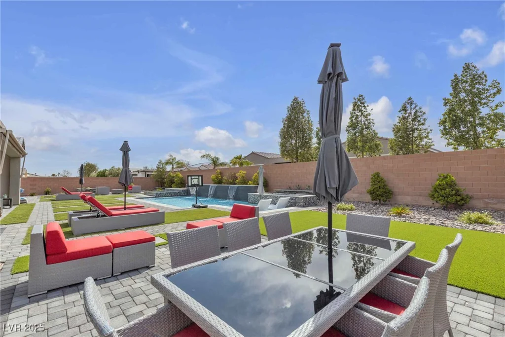 8303 Agave Bloom, Las Vegas, NV 89131