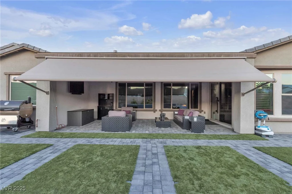 8303 Agave Bloom, Las Vegas, NV 89131
