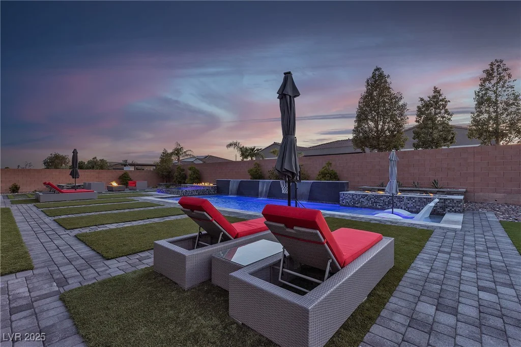 8303 Agave Bloom, Las Vegas, NV 89131