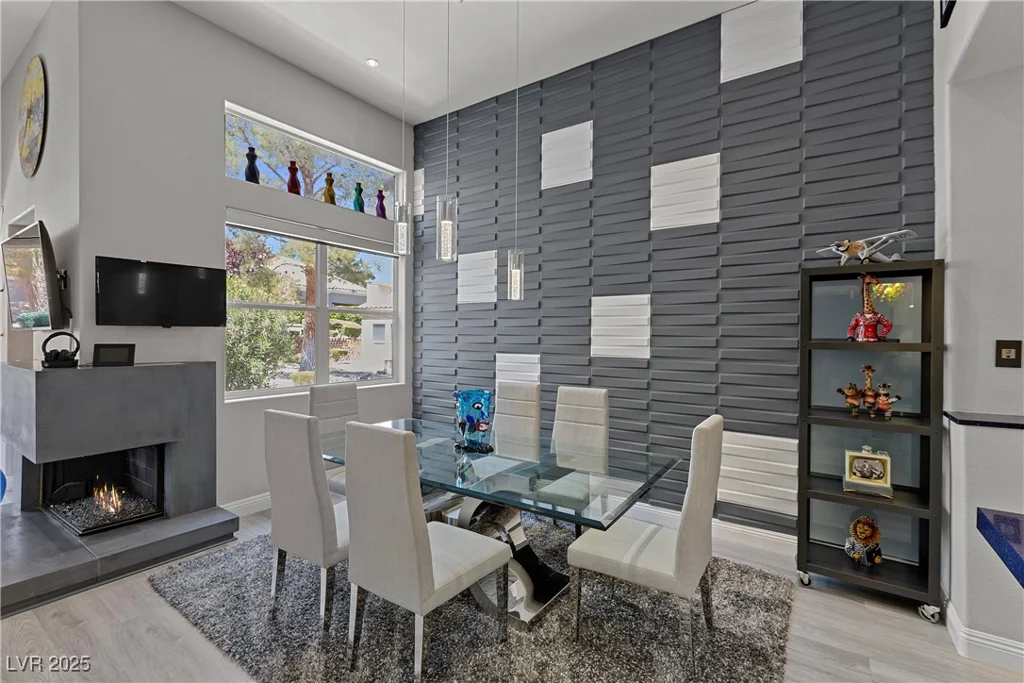1913 Summer Pine, Las Vegas, NV 89134