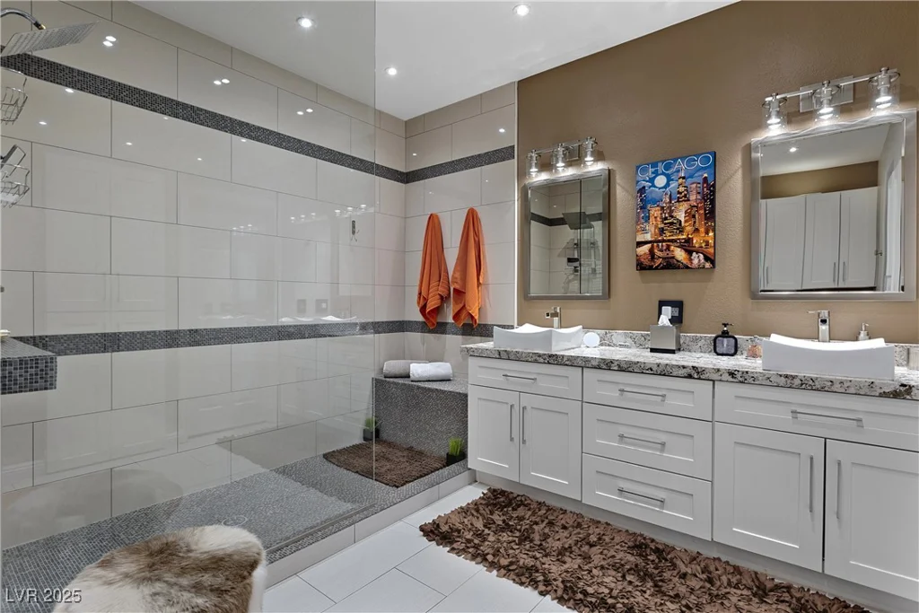 1913 Summer Pine, Las Vegas, NV 89134