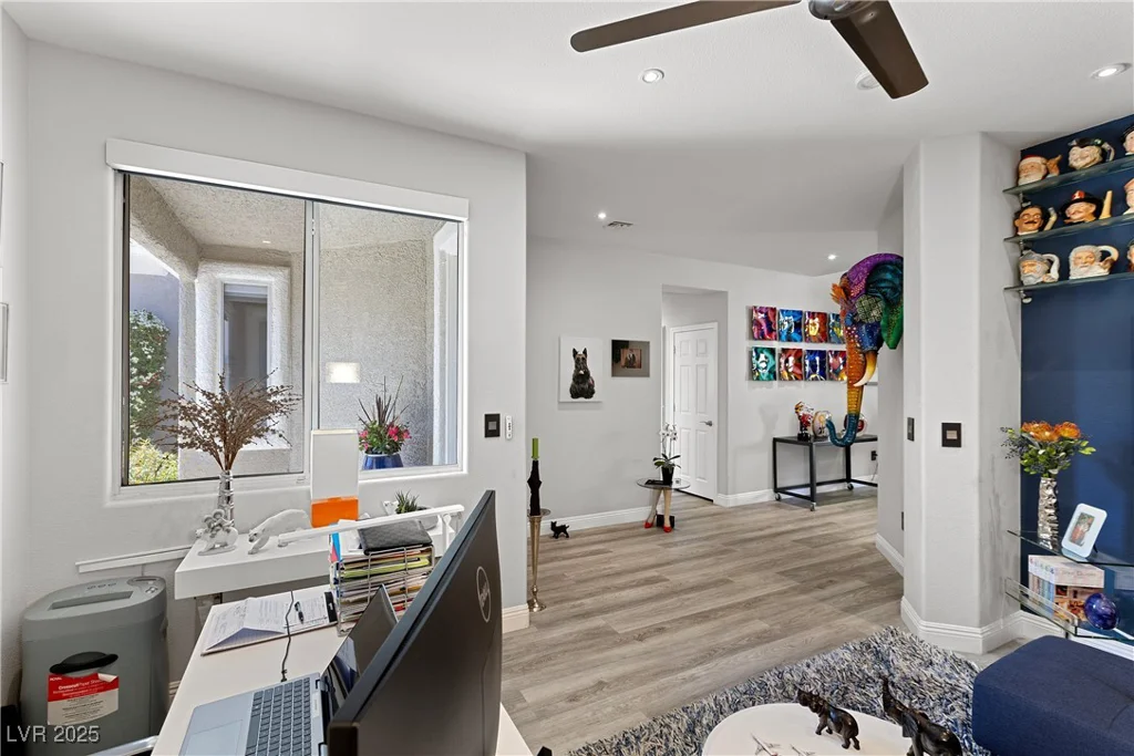 1913 Summer Pine, Las Vegas, NV 89134