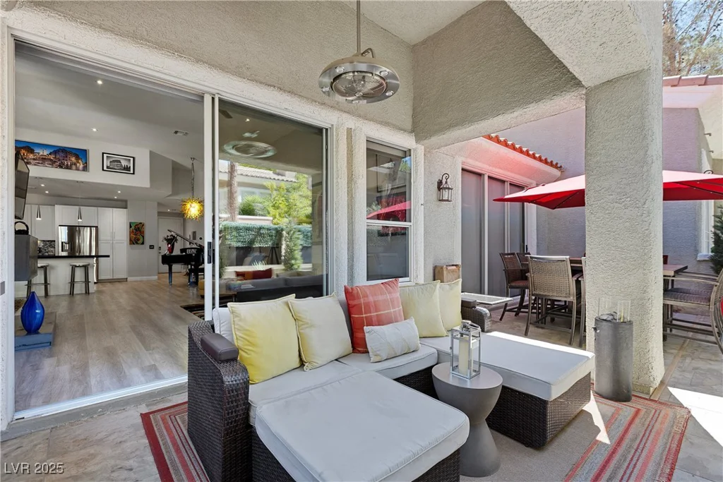 1913 Summer Pine, Las Vegas, NV 89134