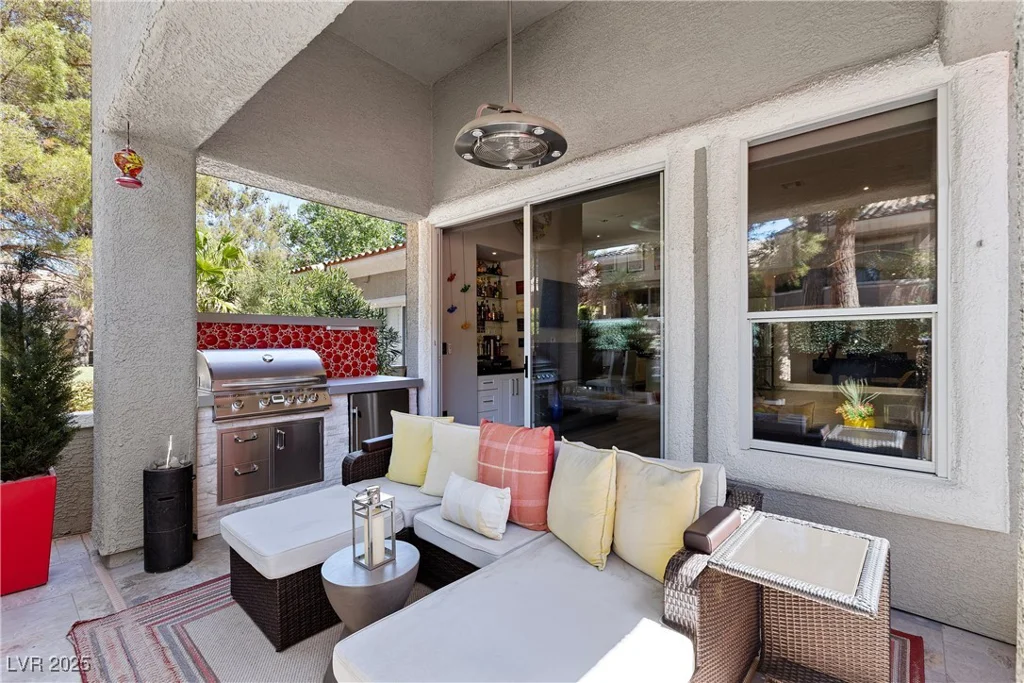 1913 Summer Pine, Las Vegas, NV 89134
