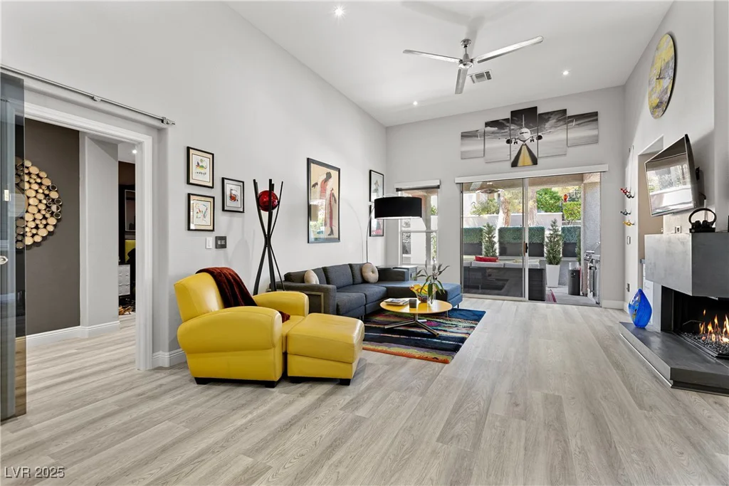 1913 Summer Pine, Las Vegas, NV 89134