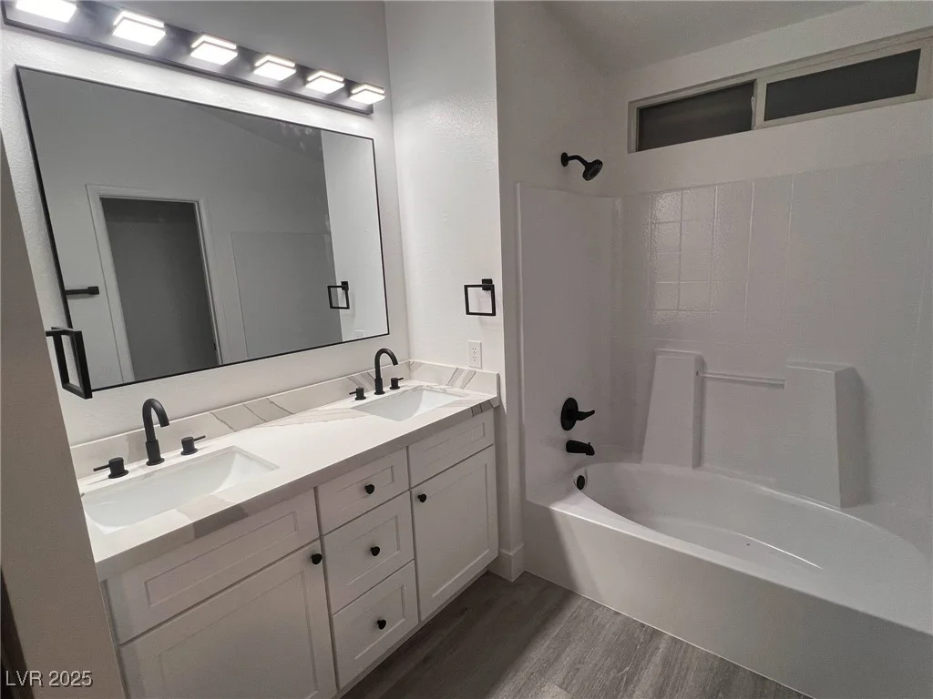 3686 Lincoln, Las Vegas, NV 89115